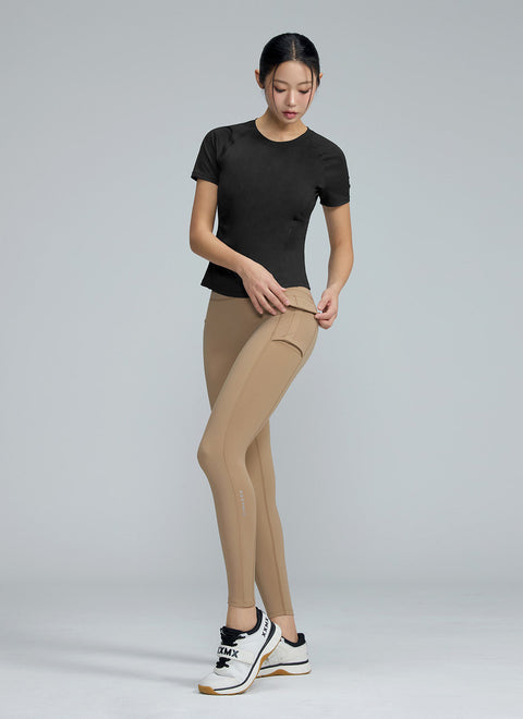 Black Label Signature 360N Out Pocket Leggings