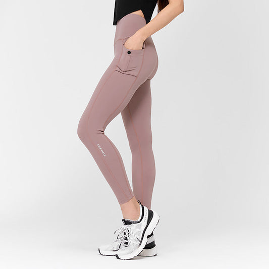 Black Label Signature 360N Out Pocket Leggings