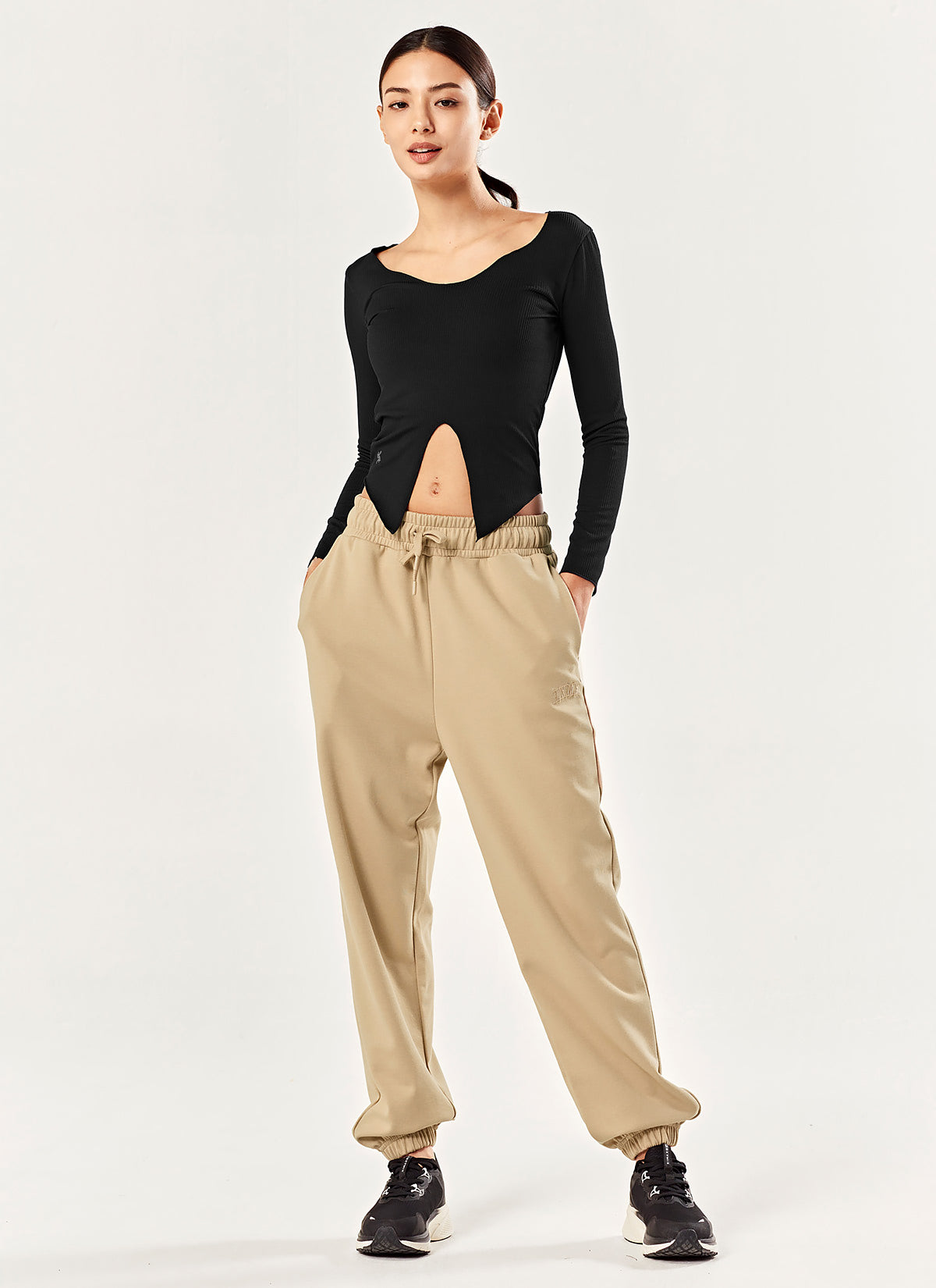 Flow Loose Fit Jogger Pants