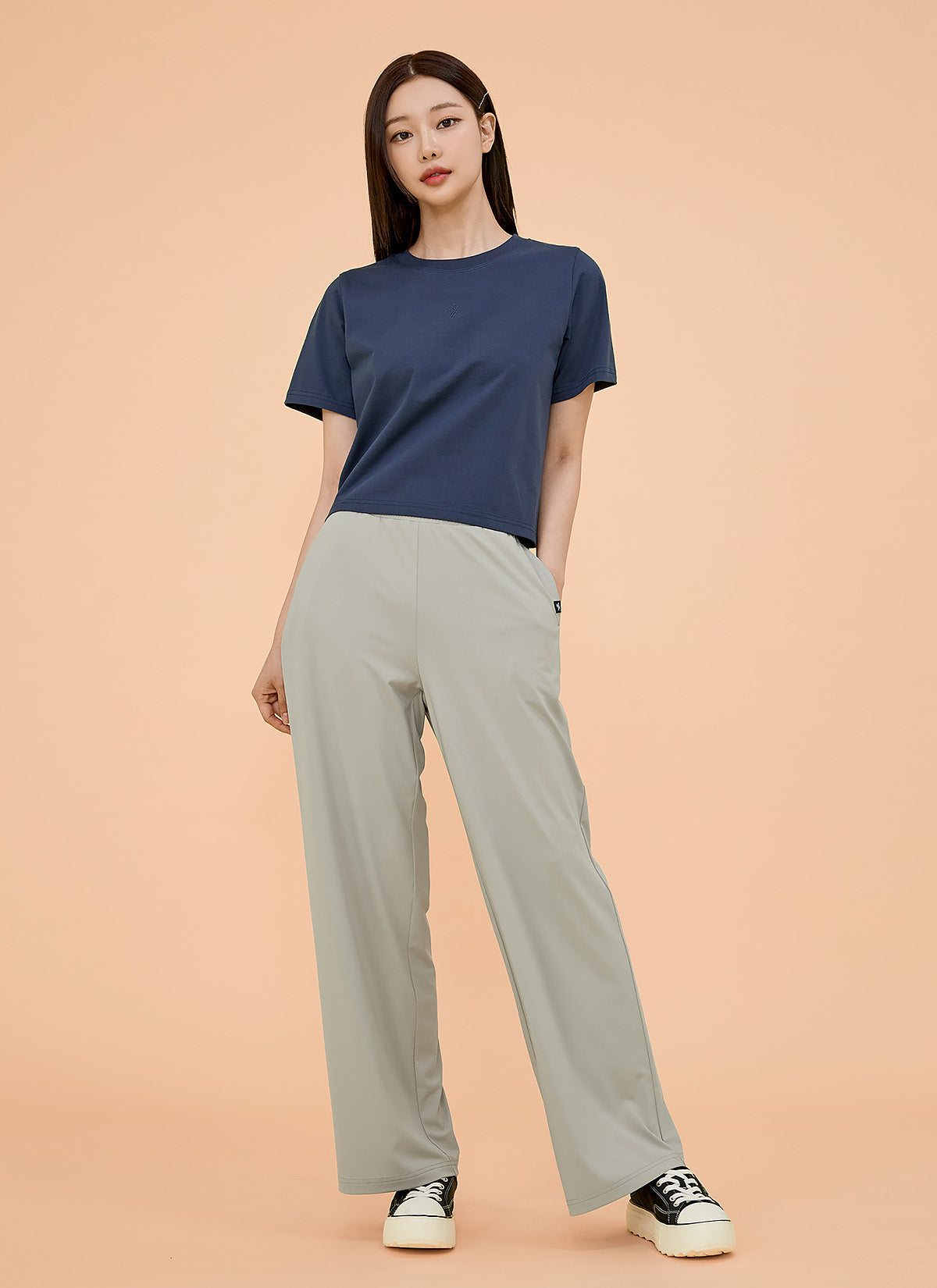Medium Feather Cooling Wide Pants
