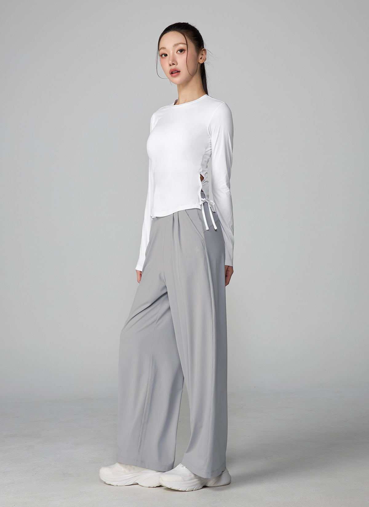 Medium Feather Cooling Two-Tuck Wide Pants