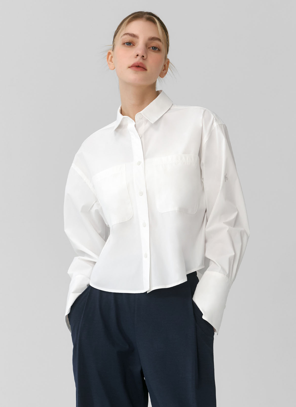 All-Around Stretch Crop Shirt