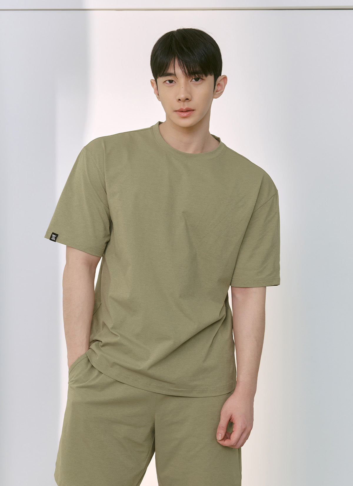 Dynamic Comfort Oversized Short Sleeve