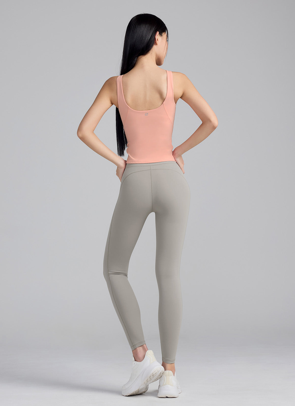 Cinnamon Gray