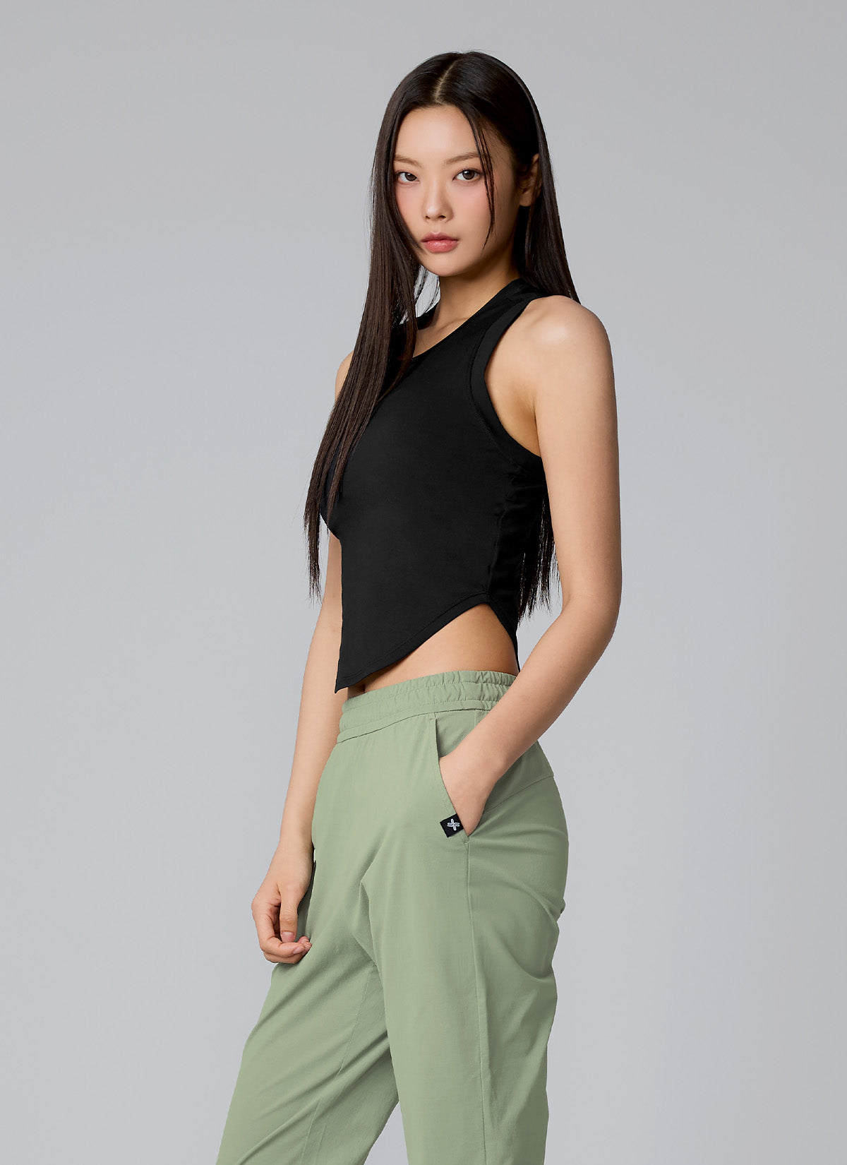 [2 FOR]XELLA™ Light Round Sleeveless