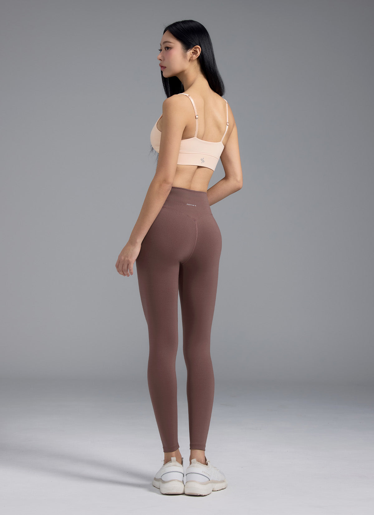 [SET] Heidi Basic Bra & V-Up 3D Plus Leggings