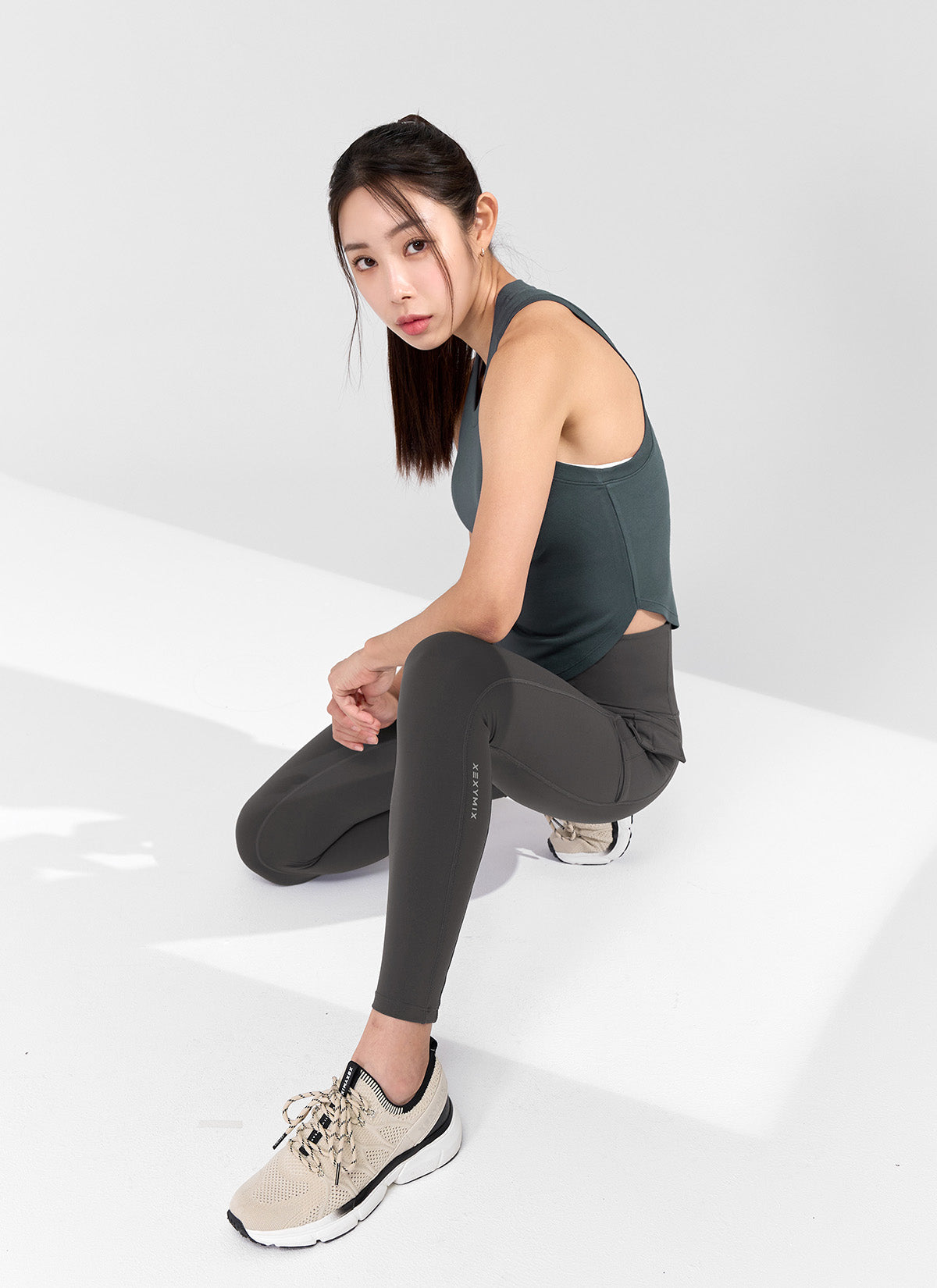 Soft Tension Crop Sleeveless