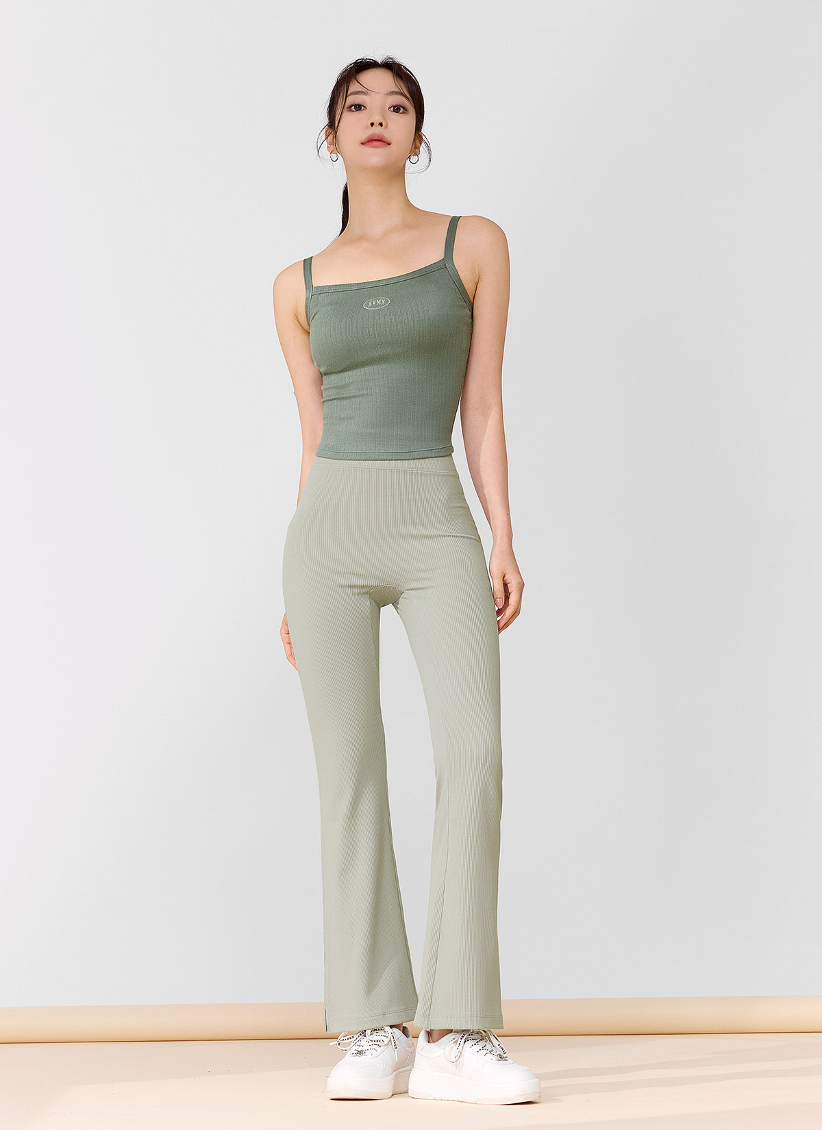 Ribbed Tension In-pad Sleeveless