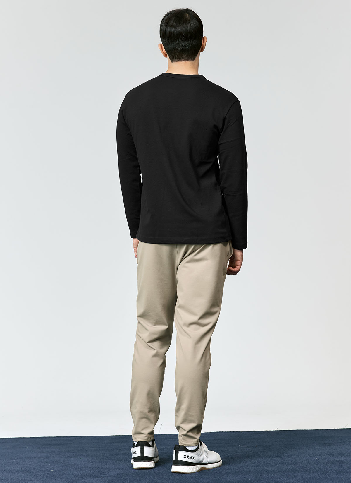 Muscle Fit Dual Long Sleeve Top