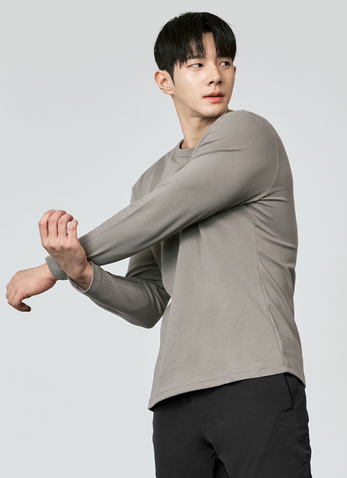 Muscle Fit Dual Long Sleeve Top