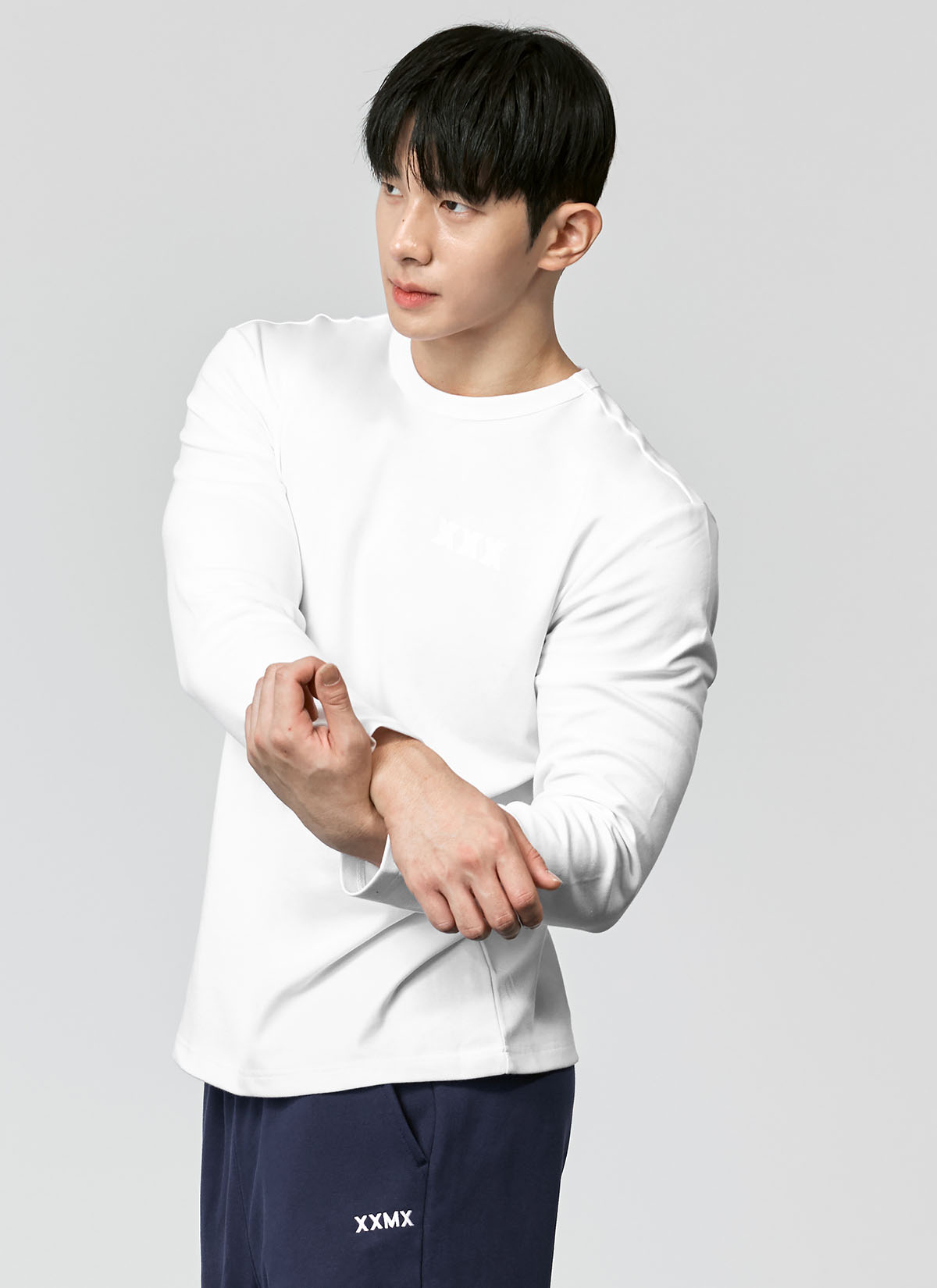 Muscle Fit Dual Long Sleeve Top