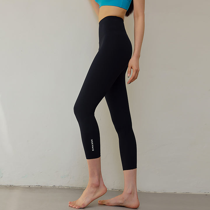 Black Label 330N Capri Leggings